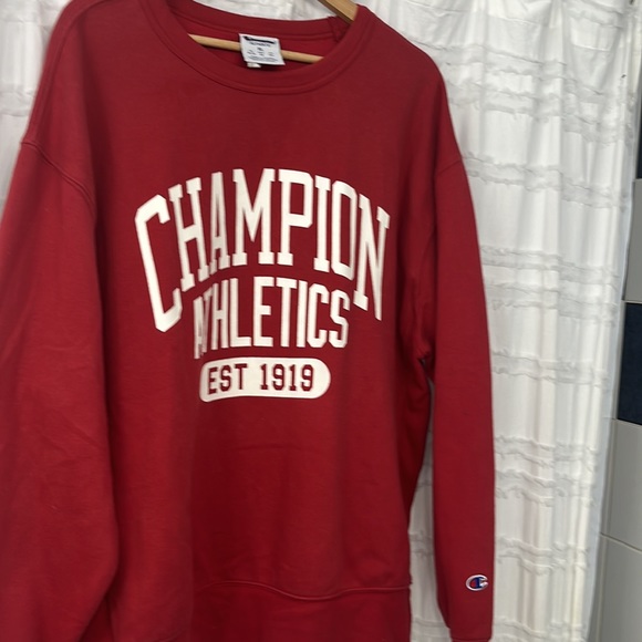 CHAMPION VINTAGE RED CREWNECK SWEATSHIRT - Picture 3 of 5